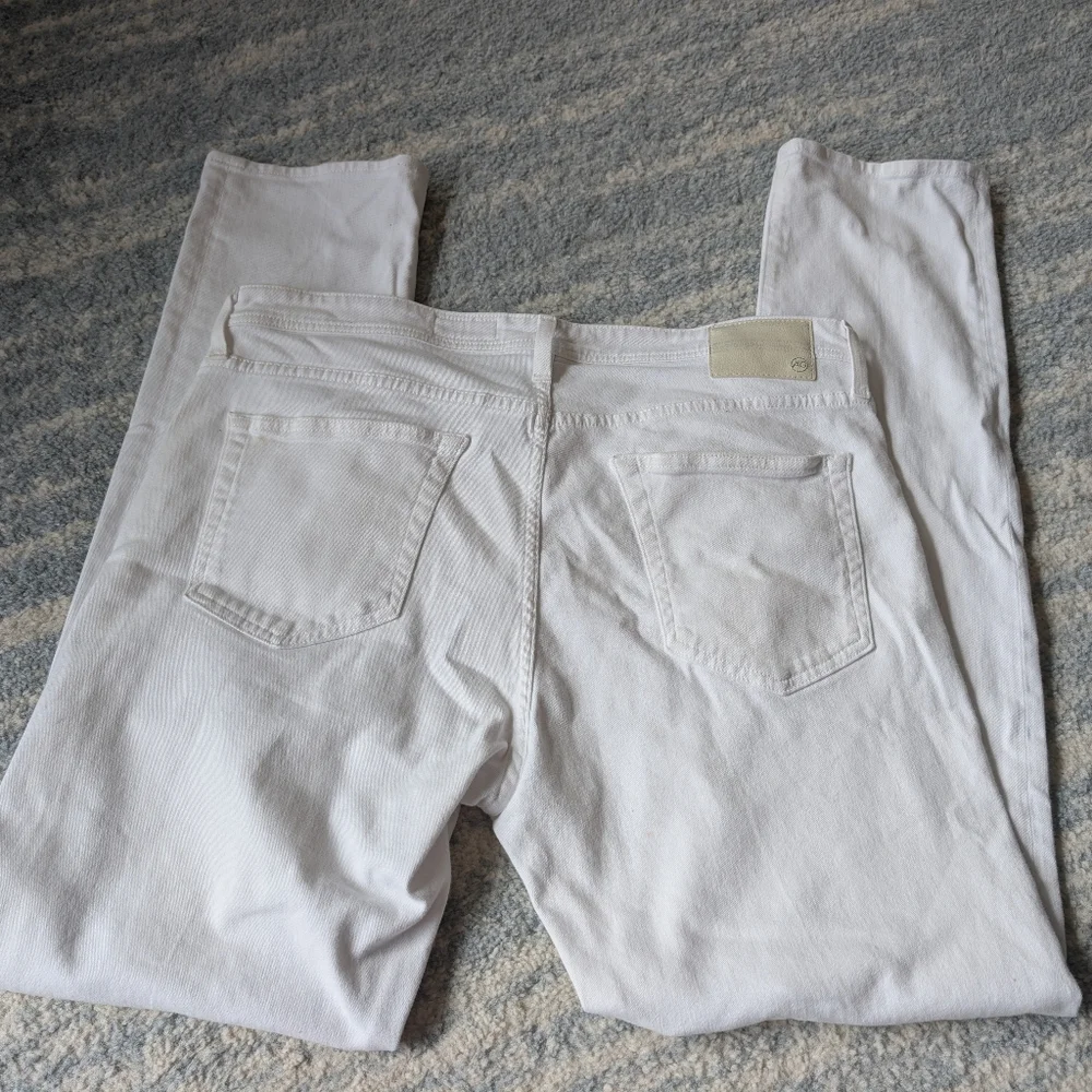 38x34 AG Adriano Goldschmied Tellis Modern Slim White EUC Tapered Leg
